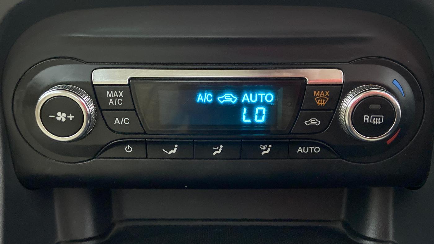 2018 Ford Figo Aspire 1.2 TITANIUM PETROL, Petrol, Manual, 21,193 km, Automatic Climate Control