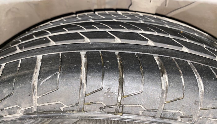 2019 Hyundai Creta SX (O) 1.6 PETROL, Petrol, Manual, 63,752 km, Left Front Tyre Tread