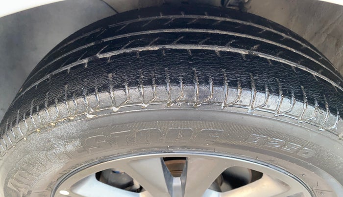 2019 Hyundai Elite i20 ASTA 1.2, Petrol, Manual, 52,008 km, Left Front Tyre Tread