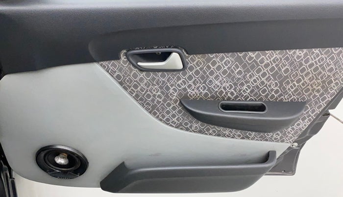 2017 Maruti Alto 800 LXI, Petrol, Manual, 42,417 km, Driver Side Door Panels Control