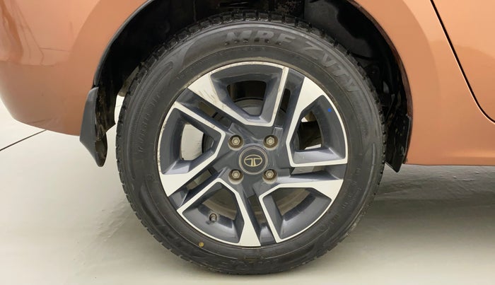 2018 Tata TIGOR XZ (O) PETROL, Petrol, Manual, 57,396 km, Right Rear Wheel