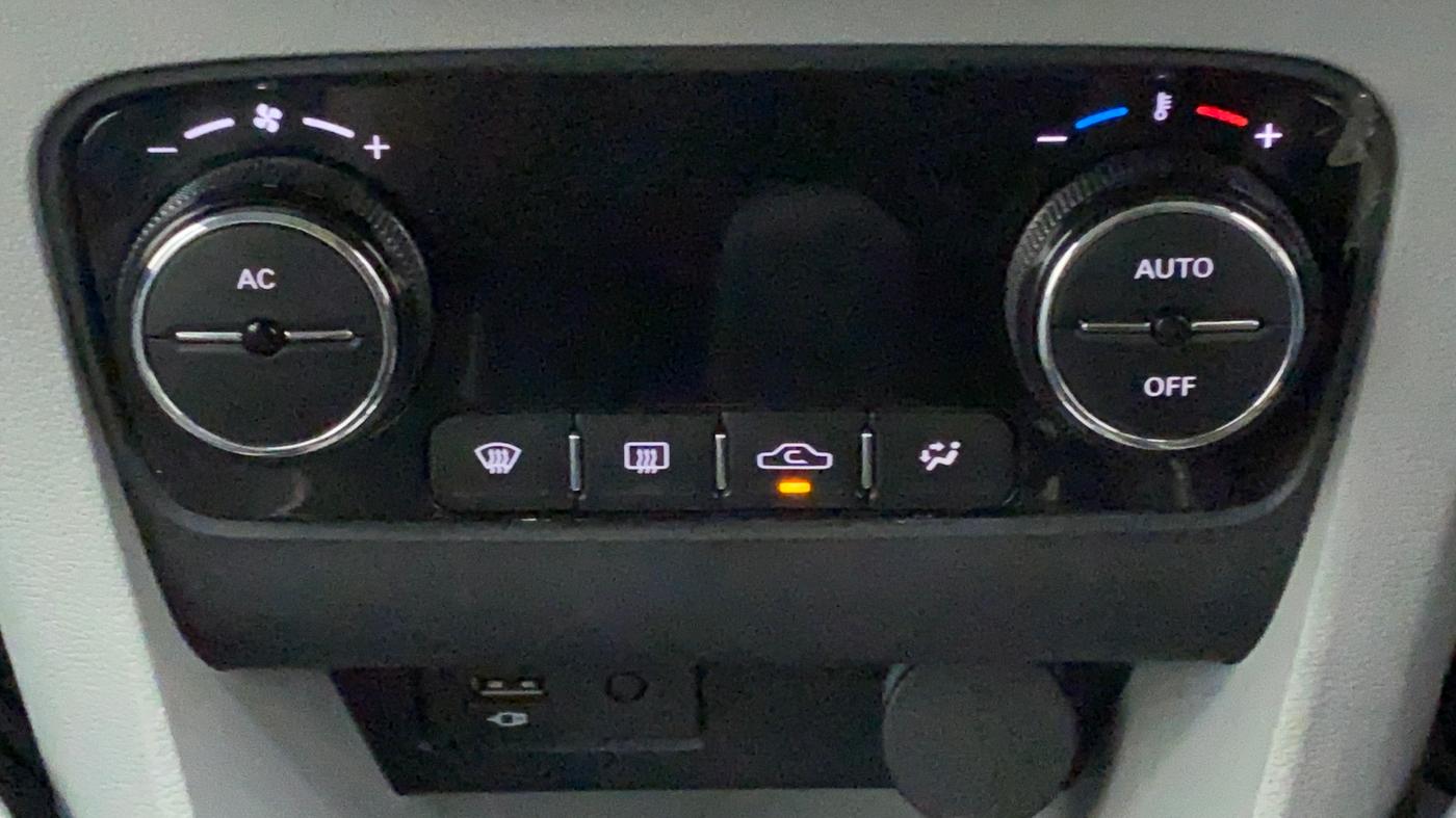 2020 Tata Tiago XZA+ 1.2 RTN, Petrol, Automatic, 26,441 km, Automatic Climate Control