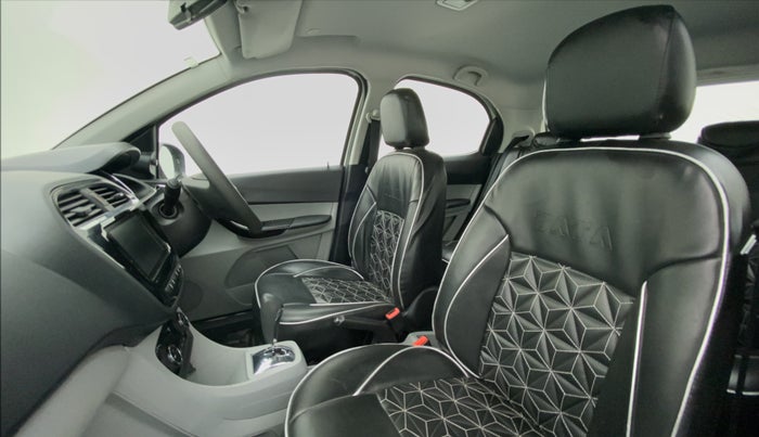 2020 Tata Tiago XZA+ 1.2 RTN, Petrol, Automatic, 26,441 km, Right Side Front Door Cabin