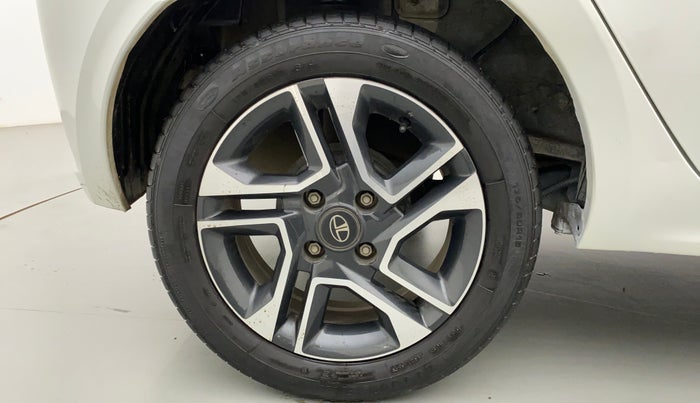 2020 Tata Tiago XZA+ 1.2 RTN, Petrol, Automatic, 26,441 km, Right Rear Wheel