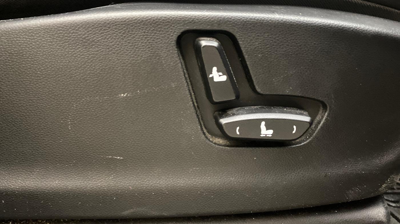 2019 MG HECTOR SHARP HYBRID 1.5 PETROL, Petrol, Manual, 55,838 km, Driver Side Adjustment Panel