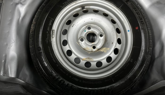 2016 Maruti Swift LXI (O), Petrol, Manual, 71,822 km, Spare Tyre