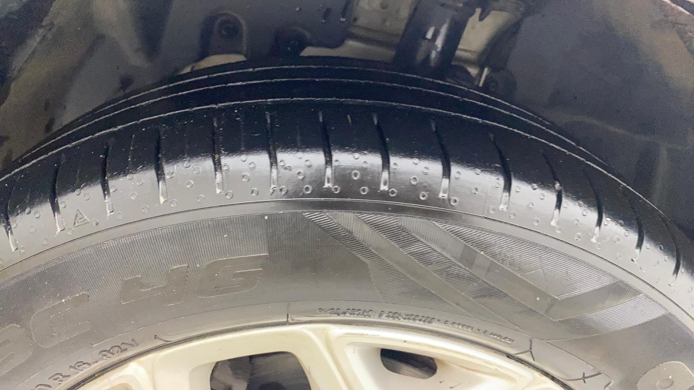 2016 Ford Ecosport TITANIUM 1.5L DIESEL, Diesel, Manual, 1,30,246 km, Left Front Tyre Tread