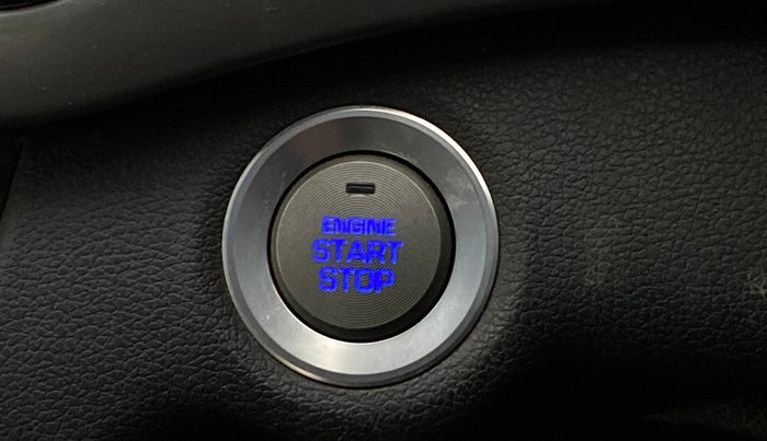 2017 Hyundai New Elantra 2.0 SX MT PETROL, Petrol, Manual, 48,625 km, Keyless Start/ Stop Button