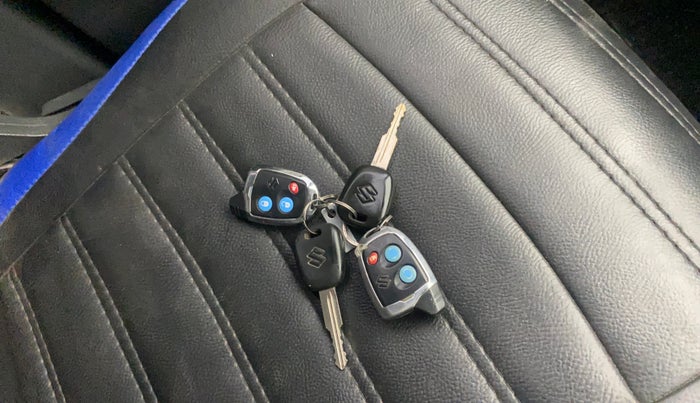 2017 Maruti Alto K10 VXI, Petrol, Manual, 59,878 km, Key Close Up