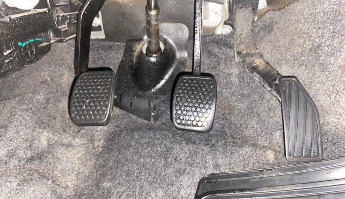 2017 Maruti Alto K10 VXI, Petrol, Manual, 59,878 km, Pedals