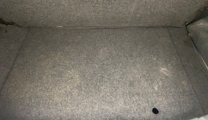 2017 Maruti Alto K10 VXI, Petrol, Manual, 59,878 km, Boot Inside