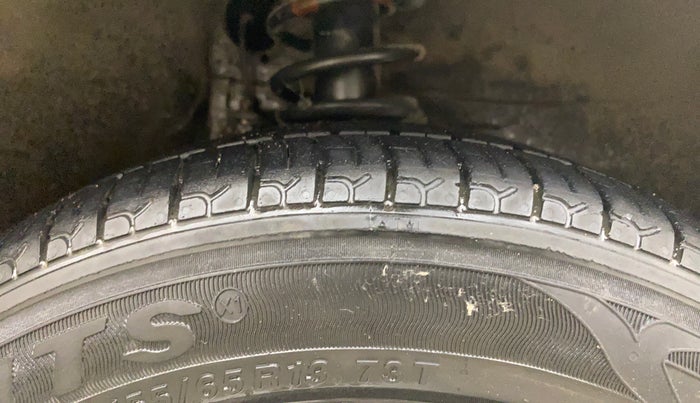 2017 Maruti Alto K10 VXI, Petrol, Manual, 59,878 km, Right Front Tyre Tread