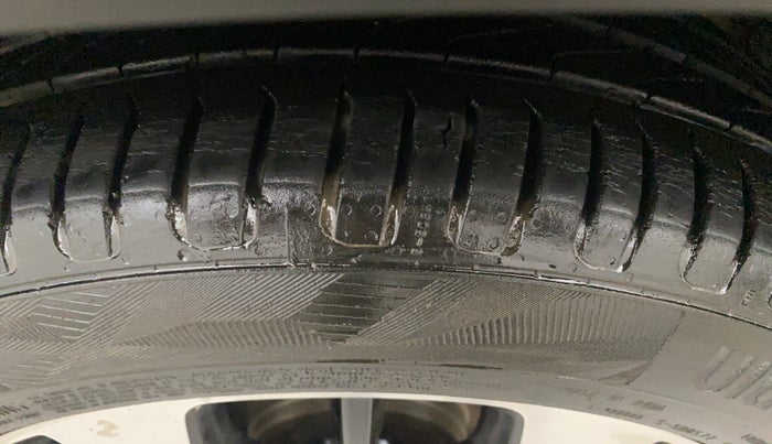 2021 MG HECTOR PLUS SHARP 1.5 PETROL TURBO DCT 6-STR, Petrol, Automatic, 36,721 km, Left Front Tyre Tread