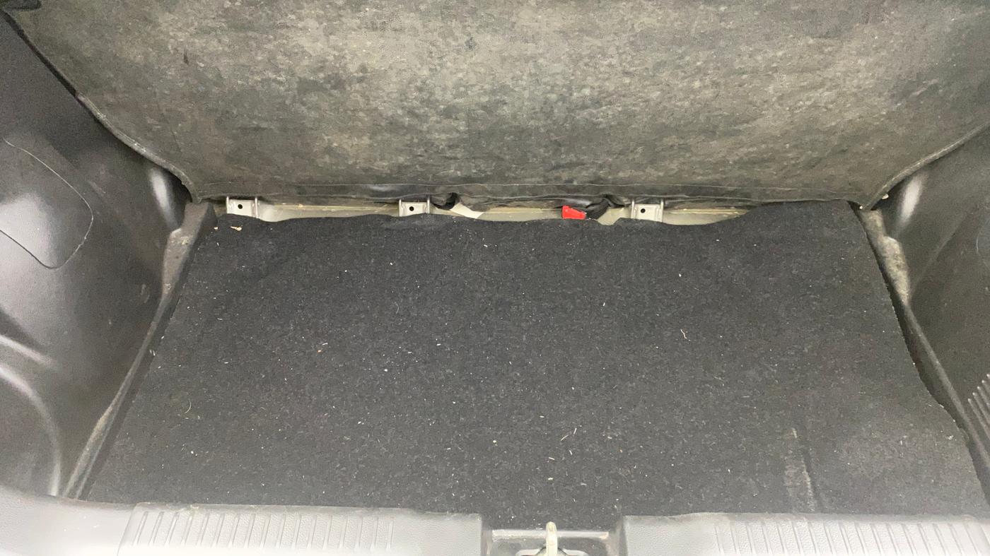 2020 Maruti Swift VXI AMT, Petrol, Automatic, 7,372 km, Boot Inside
