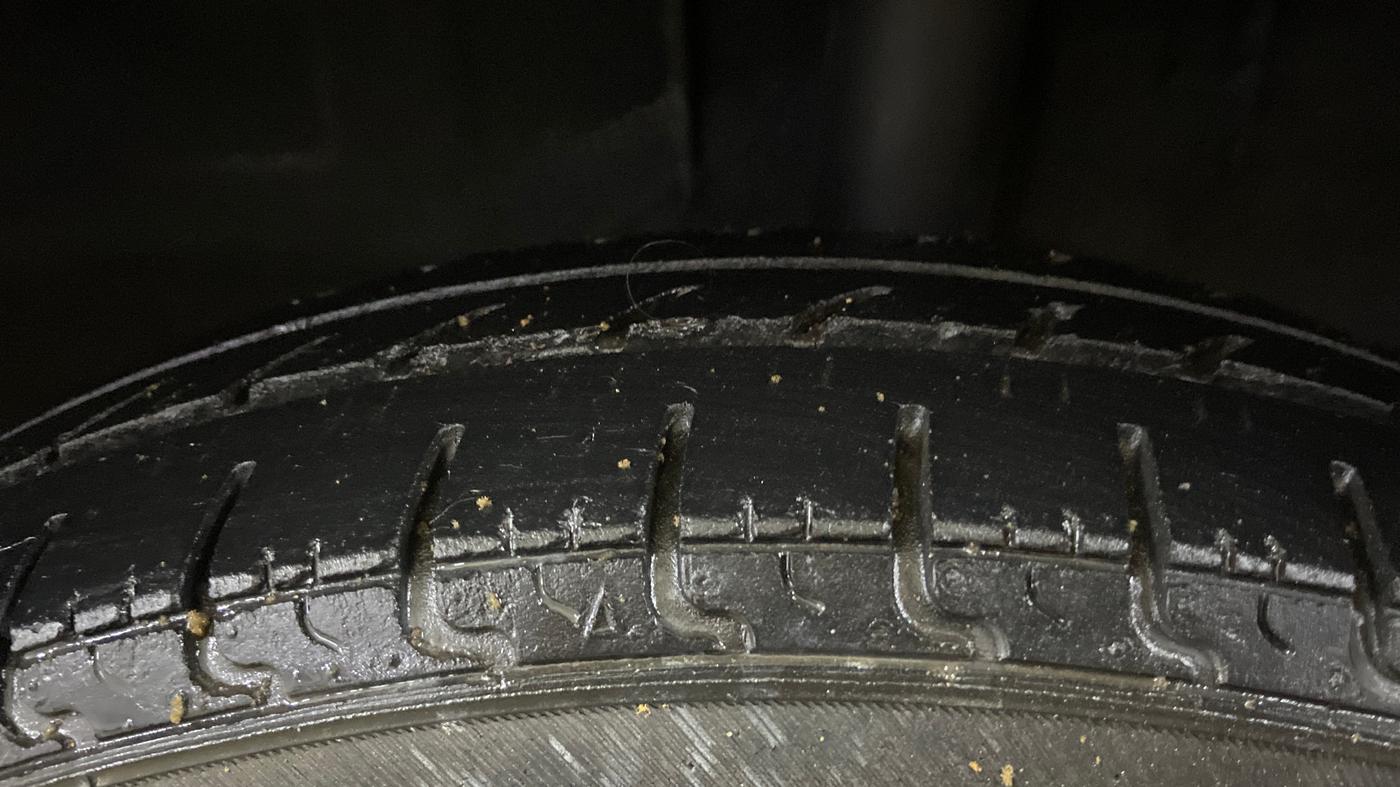 2017 Renault Kwid RXT 0.8, Petrol, Manual, 34,478 km, Left Rear Tyre Tread
