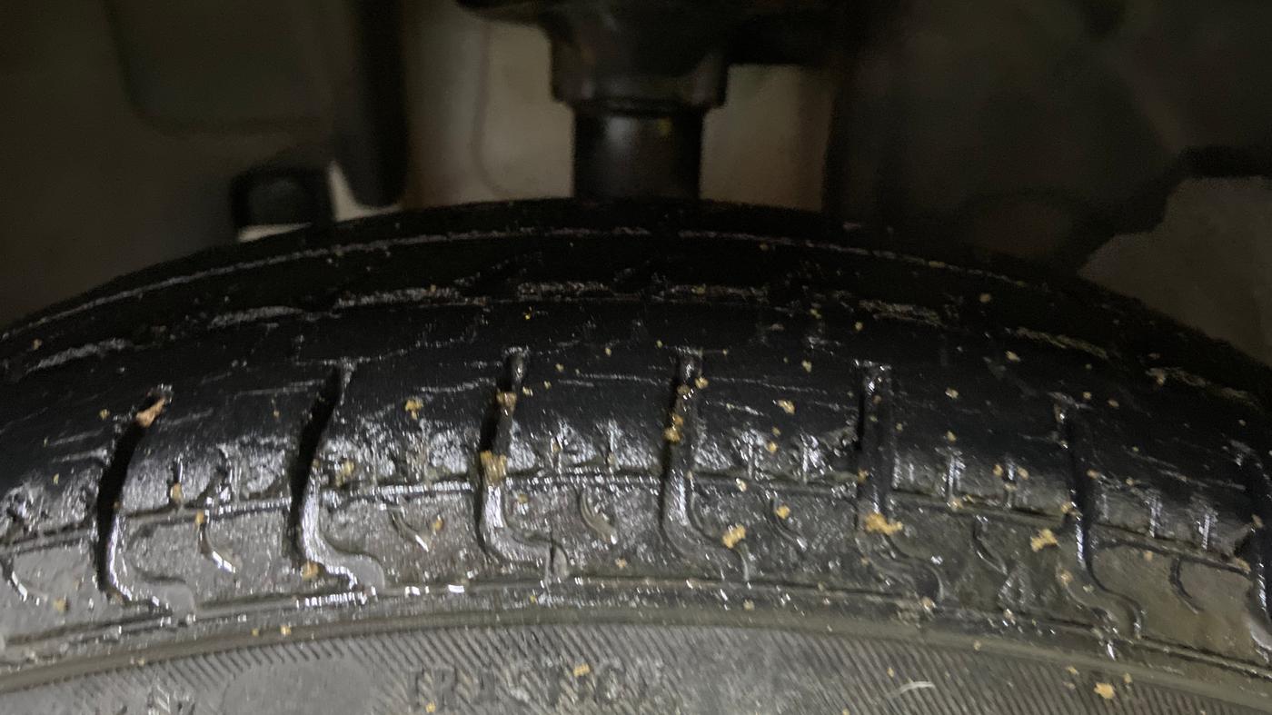 2017 Renault Kwid RXT 0.8, Petrol, Manual, 34,478 km, Left Front Tyre Tread