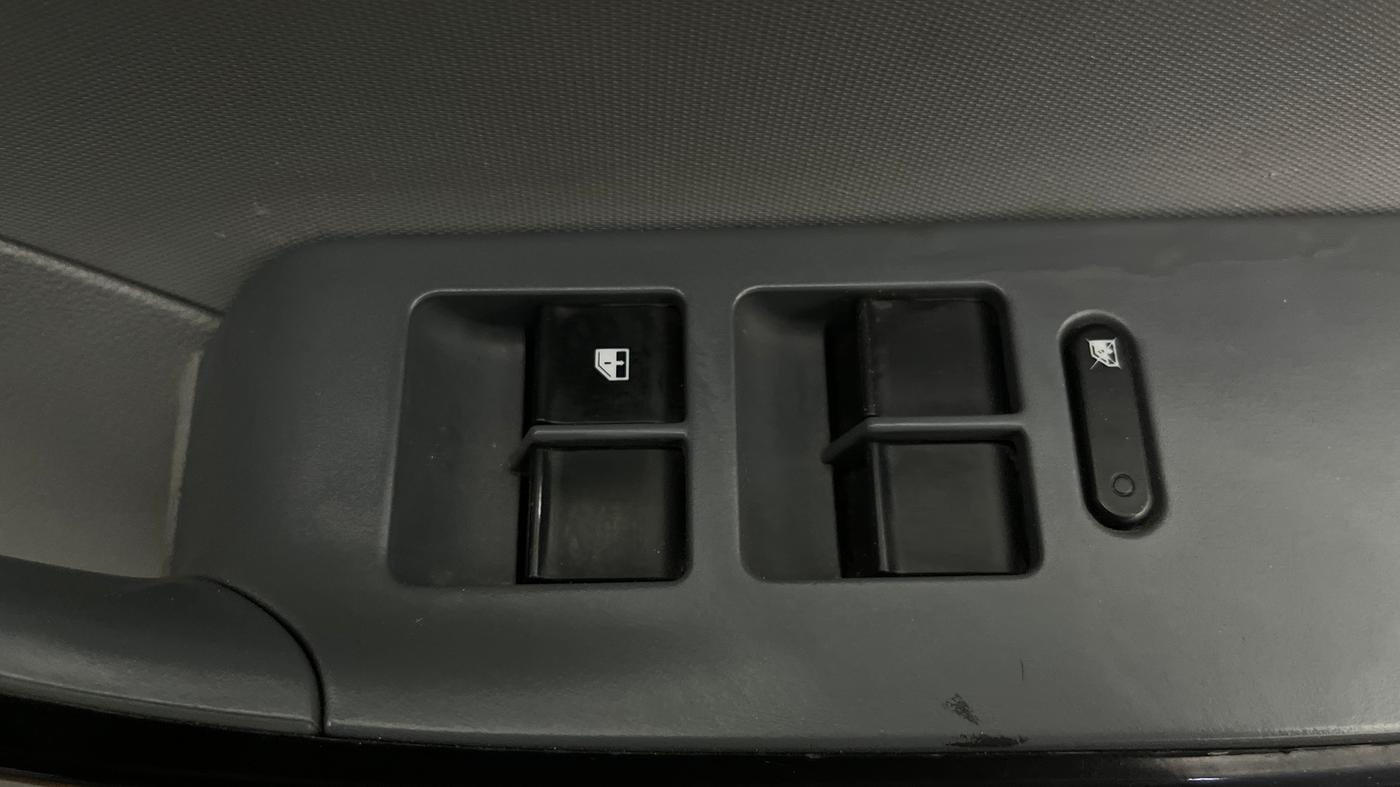 2022 Tata TIGOR XZ CNG, CNG, Manual, 91,707 km, Driver Side Door Panels Control