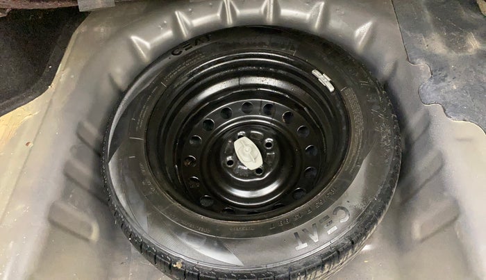 2018 Maruti Ciaz ZETA 1.5 SHVS MT PETROL, Petrol, Manual, 93,365 km, Spare Tyre