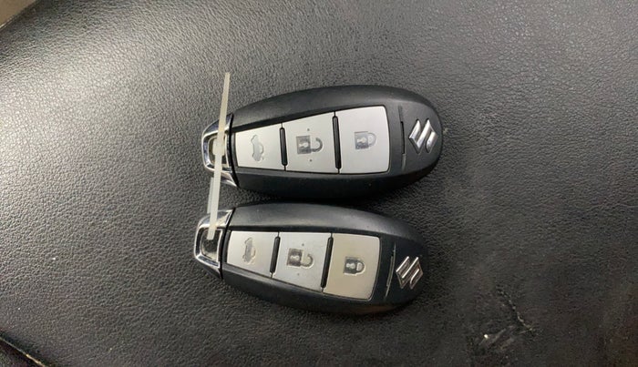 2018 Maruti Ciaz ZETA 1.5 SHVS MT PETROL, Petrol, Manual, 93,365 km, Key Close Up