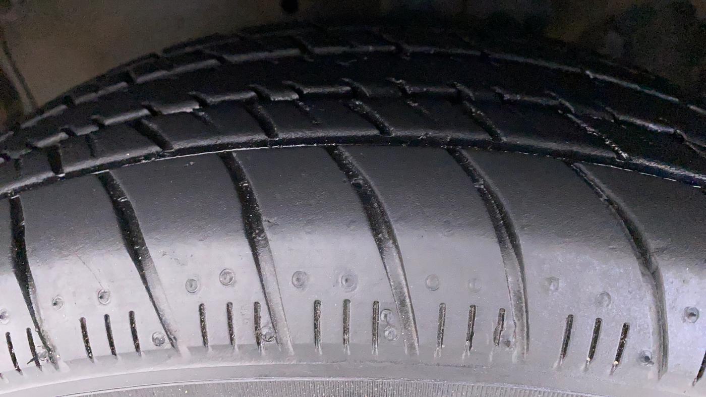 2020 Maruti Celerio X Zxi, Petrol, Manual, 29,806 km, Left Front Tyre Tread