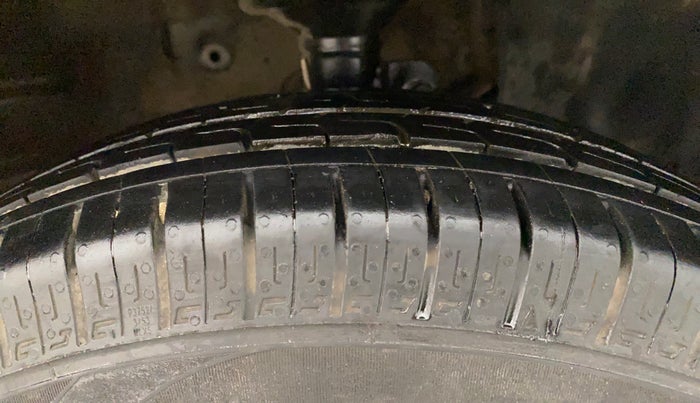 2021 Maruti New Wagon-R LXI CNG 1.0, CNG, Manual, 71,408 km, Right Front Tyre Tread