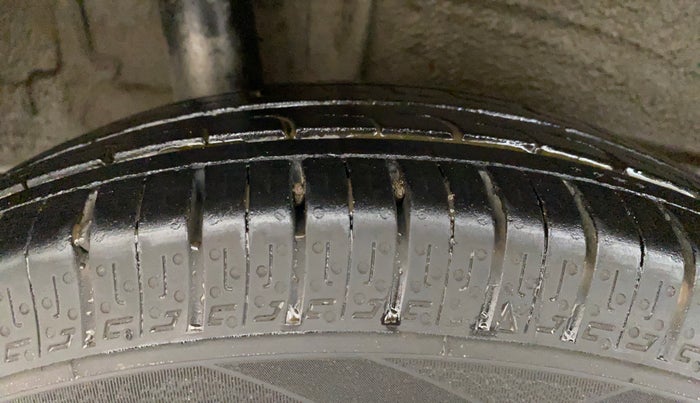 2021 Maruti New Wagon-R LXI CNG 1.0, CNG, Manual, 71,408 km, Right Rear Tyre Tread