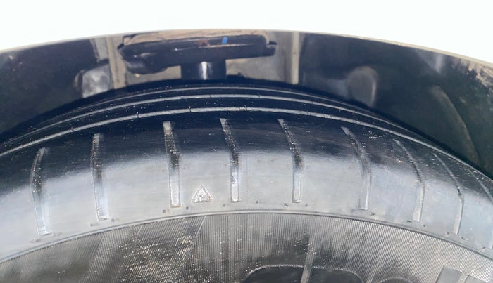 2020 Tata Tiago XZ PETROL, Petrol, Manual, 76,649 km, Right Front Tyre Tread
