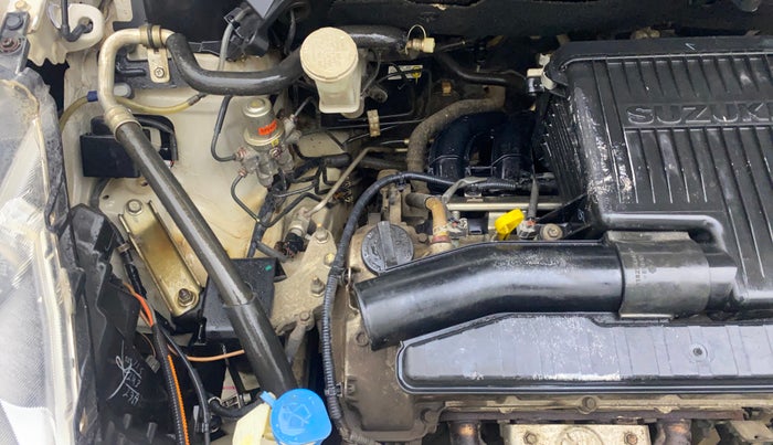 2015 Maruti Ertiga VXI, Petrol, Manual, 1,25,661 km, Engine View - Right