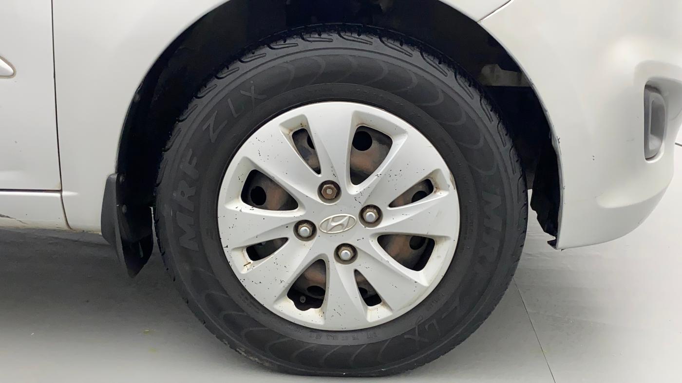 2012 Hyundai i10 SPORTZ 1.2, Petrol, Manual, 86,913 km, Right Front Wheel