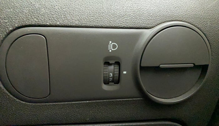 2012 Hyundai i10 SPORTZ 1.2, Petrol, Manual, 86,913 km, Dashboard - Headlight height adjustment not working
