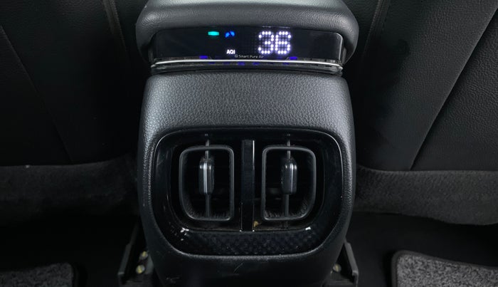 2021 KIA SONET GTX PLUS 1.0 DCT DUAL TONE, Petrol, Automatic, 38,579 km, Rear AC Vents
