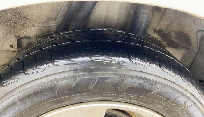 2015 Honda Jazz 1.2L I-VTEC V, Petrol, Manual, 74,875 km, Left Rear Tyre Tread