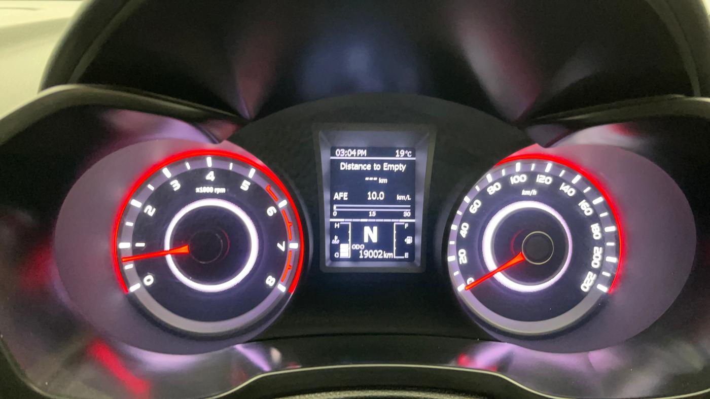 2022 Mahindra XUV300 W6 1.2 PETROL AMT, Petrol, Automatic, 19,036 km, Odometer Image