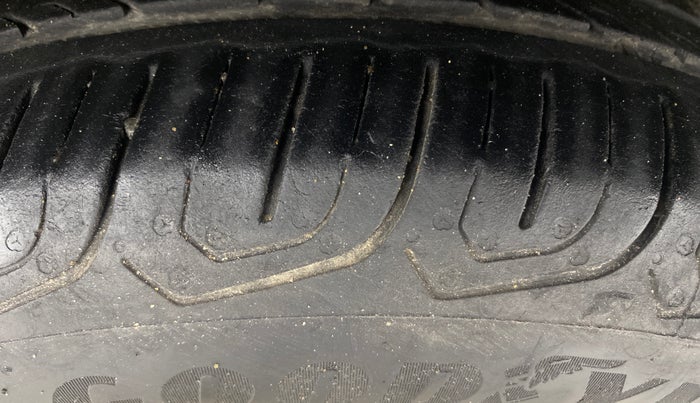 2017 Honda Jazz 1.2L I-VTEC V AT, Petrol, Automatic, 71,676 km, Left Rear Tyre Tread