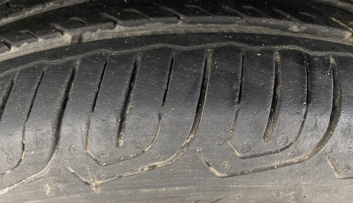 2017 Honda Jazz 1.2L I-VTEC V AT, Petrol, Automatic, 71,676 km, Left Front Tyre Tread