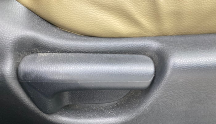 2017 Honda Jazz 1.2L I-VTEC V AT, Petrol, Automatic, 71,676 km, Driver Side Adjustment Panel