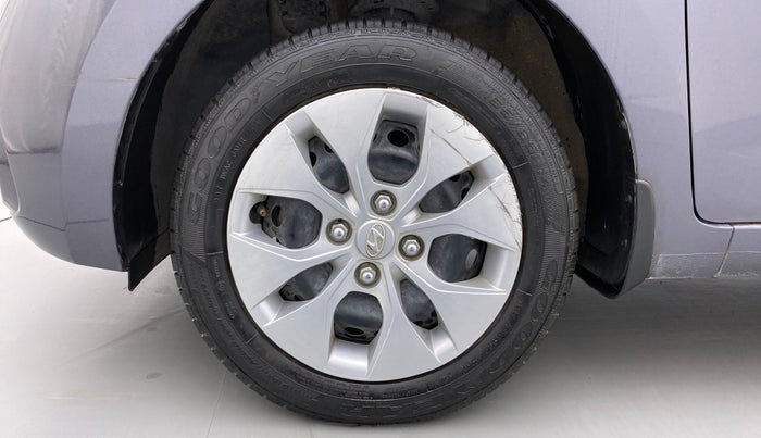 2018 Hyundai Xcent S 1.2, Petrol, Manual, 29,654 km, Left Front Wheel