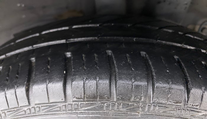 2018 Hyundai Xcent S 1.2, Petrol, Manual, 29,654 km, Left Rear Tyre Tread