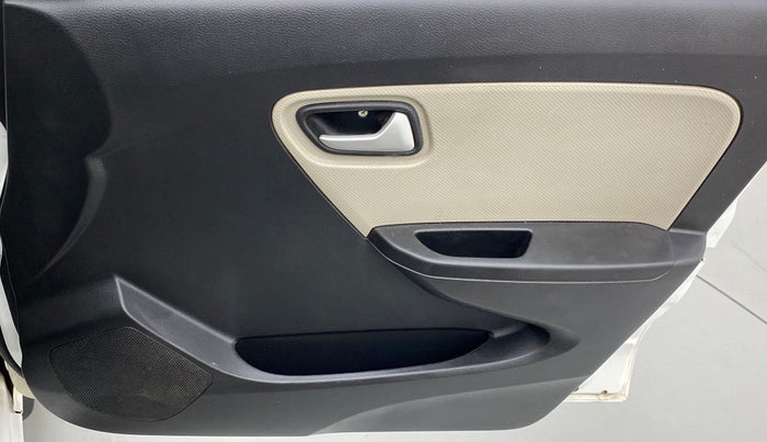 2020 Maruti Alto VXI, Petrol, Manual, 20,242 km, Driver Side Door Panels Control