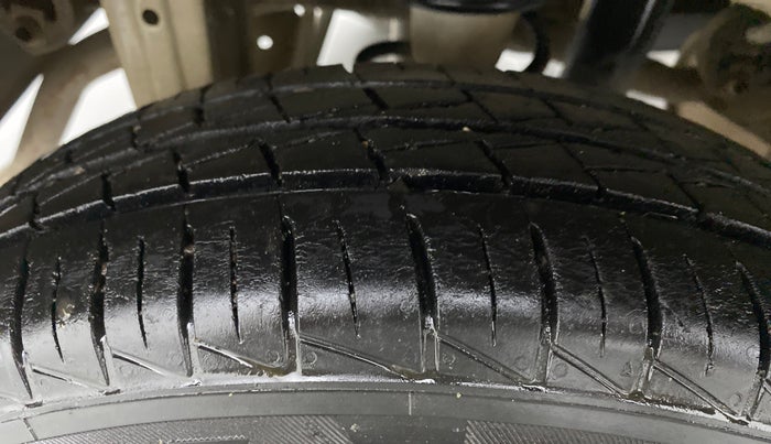 2020 Maruti Alto VXI, Petrol, Manual, 20,242 km, Right Rear Tyre Tread