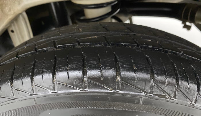 2020 Maruti Alto VXI, Petrol, Manual, 20,242 km, Left Rear Tyre Tread