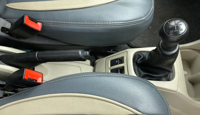 2020 Maruti Alto VXI, Petrol, Manual, 20,242 km, Gear Lever