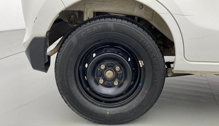 2020 Maruti Alto VXI, Petrol, Manual, 20,242 km, Right Rear Wheel