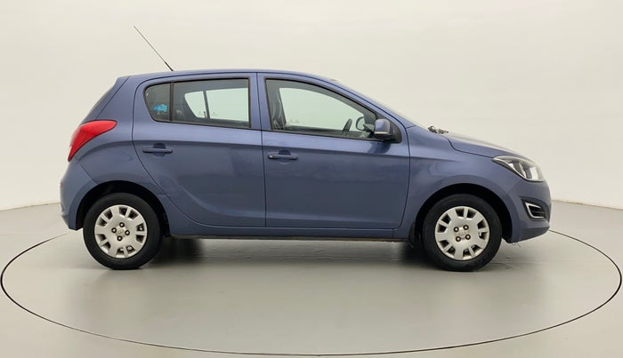 2013 Hyundai i20 MAGNA (O) 1.2, Petrol, Manual, 38,706 km, Right Side View