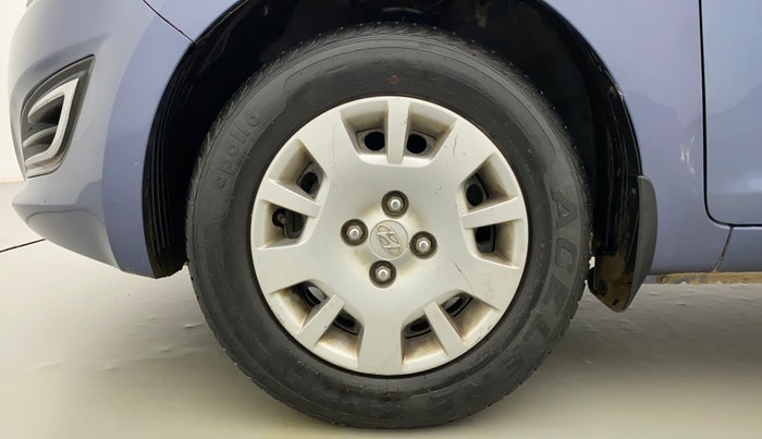 2013 Hyundai i20 MAGNA (O) 1.2, Petrol, Manual, 38,706 km, Left Front Wheel