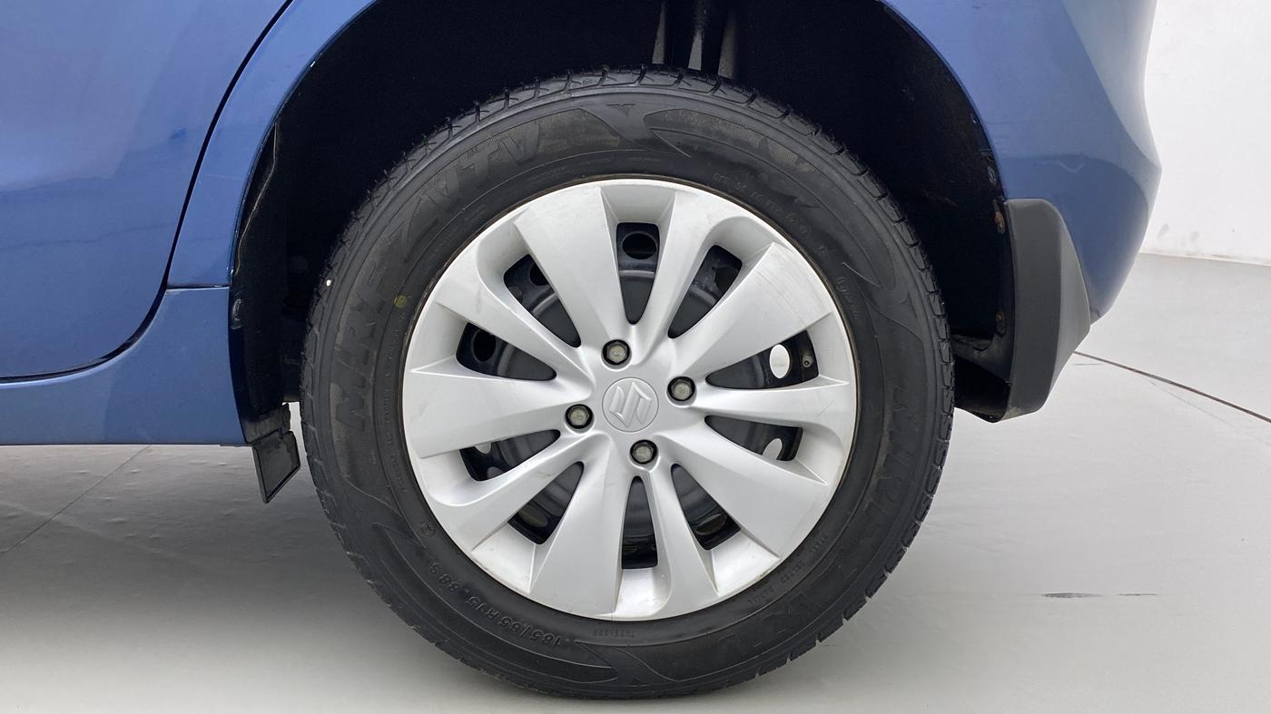 2017 Maruti Baleno DELTA PETROL 1.2, CNG, Manual, 42,603 km, Left Rear Wheel
