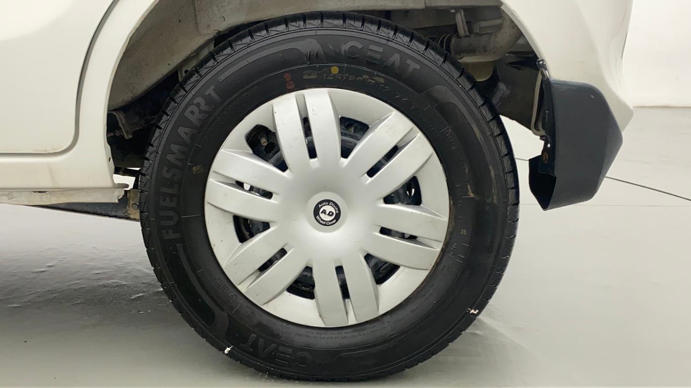 2020 Maruti Alto LXI, Petrol, Manual, 28,235 km, Left Rear Wheel