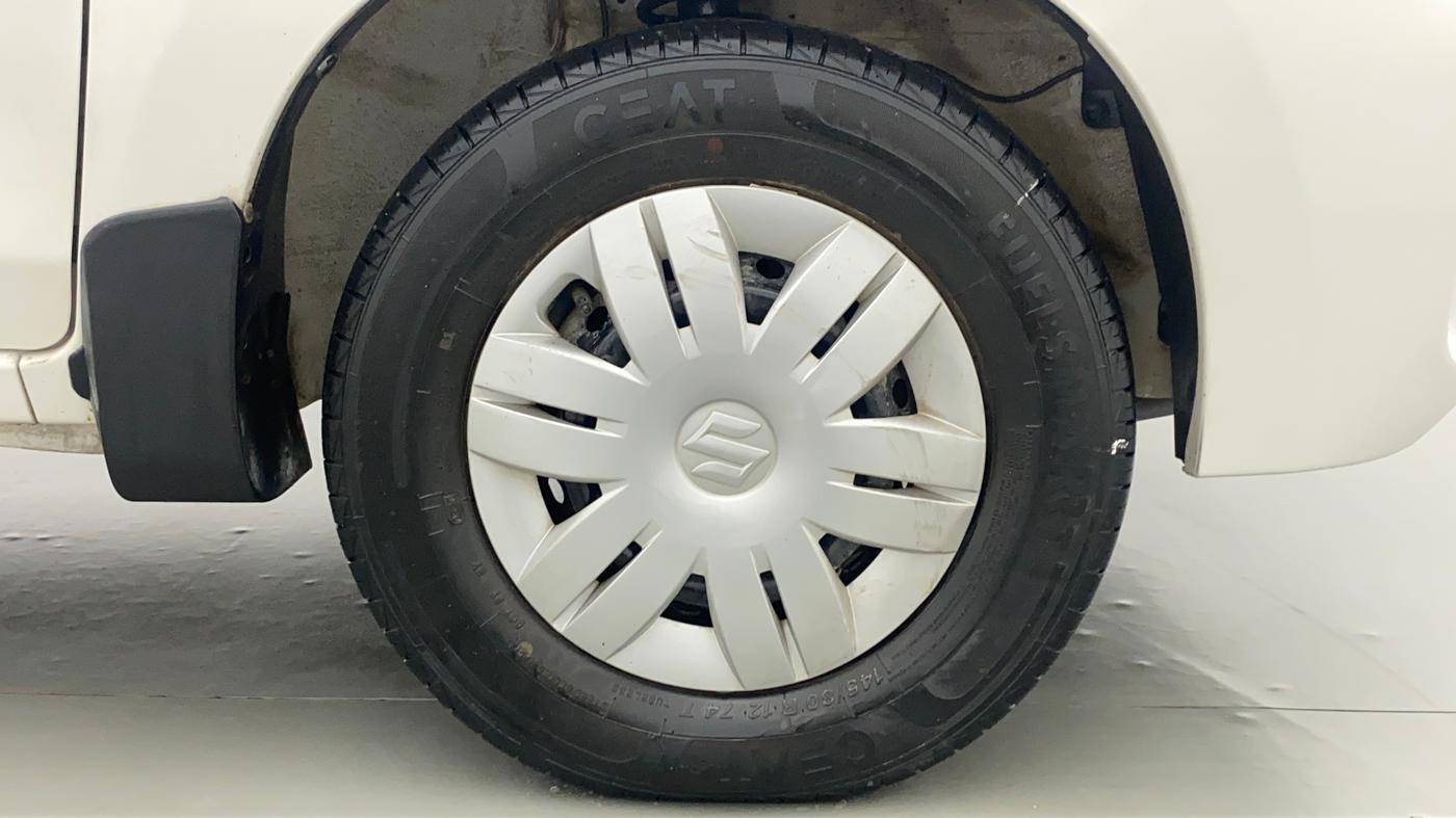 2020 Maruti Alto LXI, Petrol, Manual, 28,235 km, Right Front Wheel
