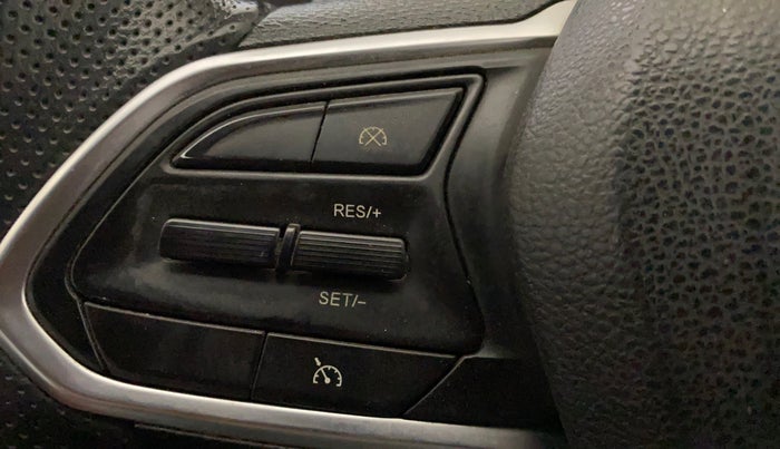 2021 MG HECTOR PLUS SELECT 2.0 DIESEL TURBO MT 7-STR, Diesel, Manual, 91,620 km, Adaptive Cruise Control