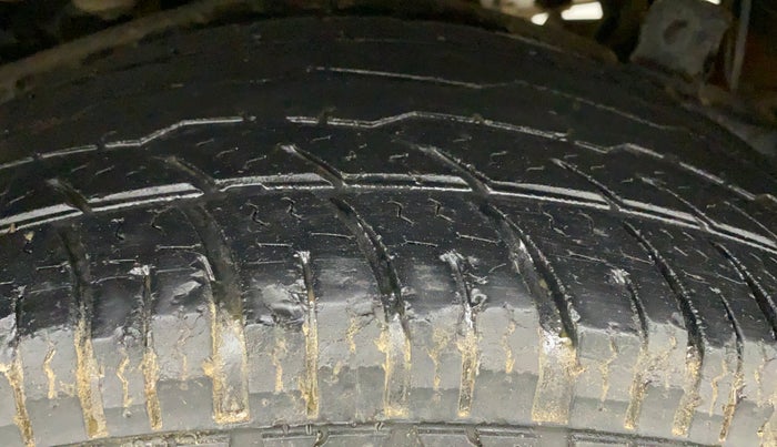2018 Mahindra Thar CRDE 4X4 AC, Diesel, Manual, 64,643 km, Right Rear Tyre Tread